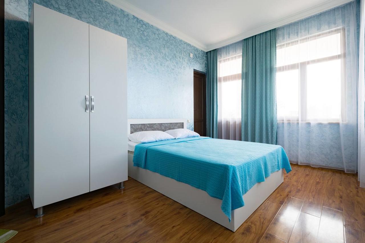 Sunny Hotel Batumi Makhinjauri Bagian luar foto